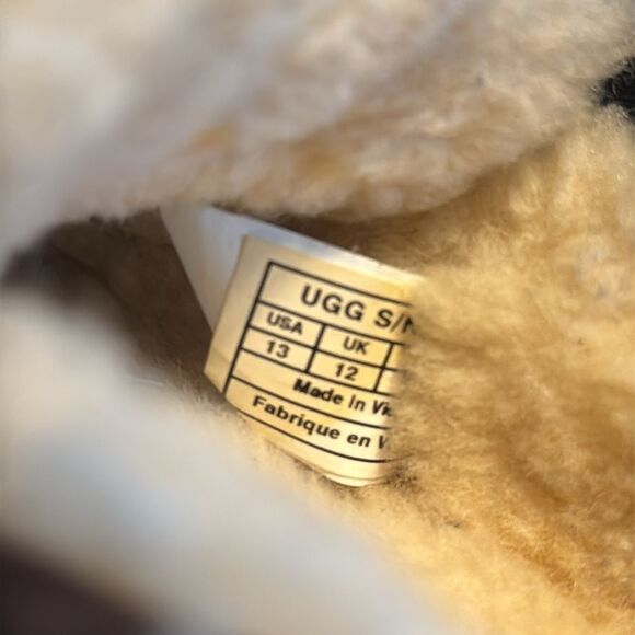 UGG Byron Chocolate Brown Leather Shearling Lined Driving Moccasins Slippers - Picture 5 of 10